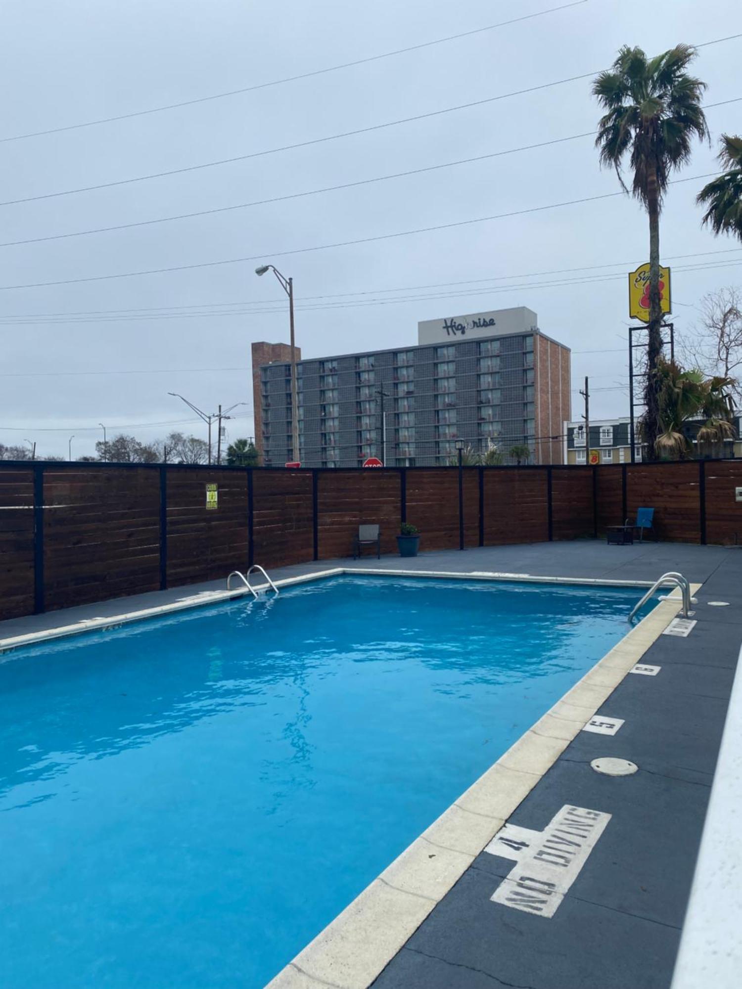 Hotel 10 Extended Stay Ню Орлиънс Екстериор снимка