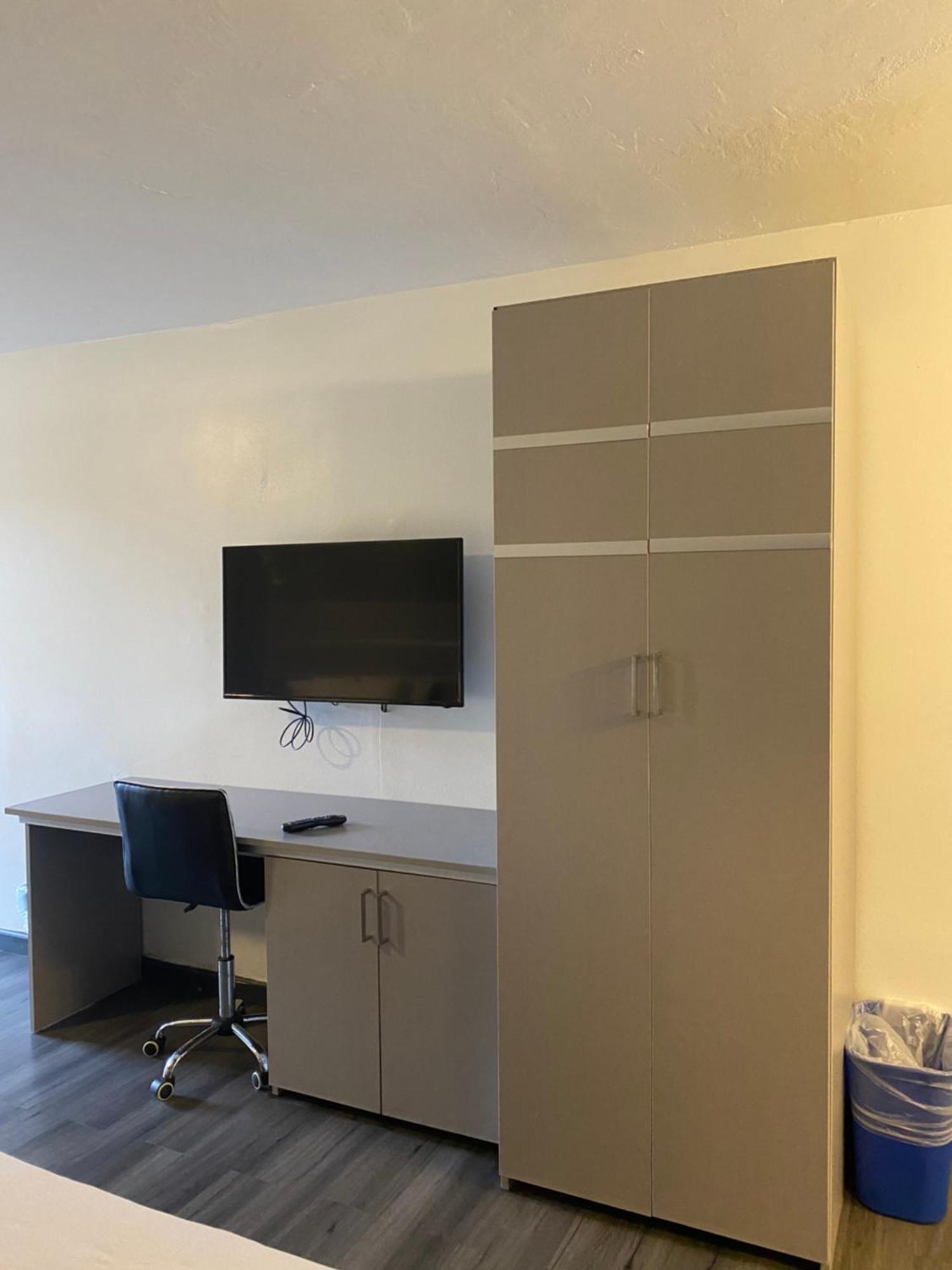 Hotel 10 Extended Stay Ню Орлиънс Екстериор снимка