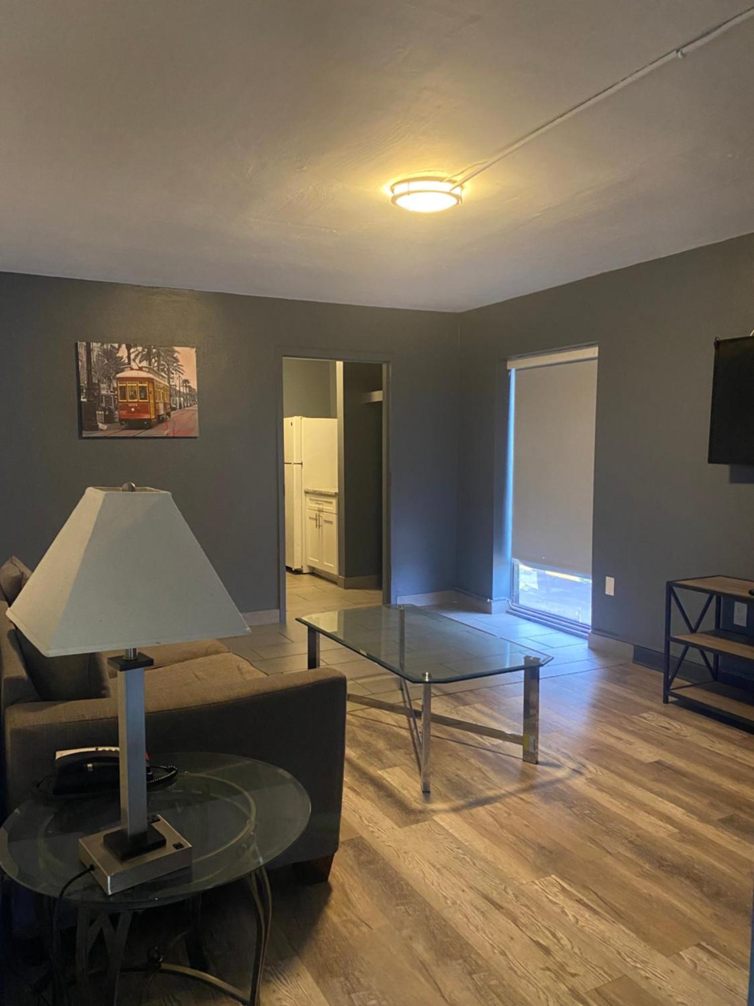 Hotel 10 Extended Stay Ню Орлиънс Екстериор снимка