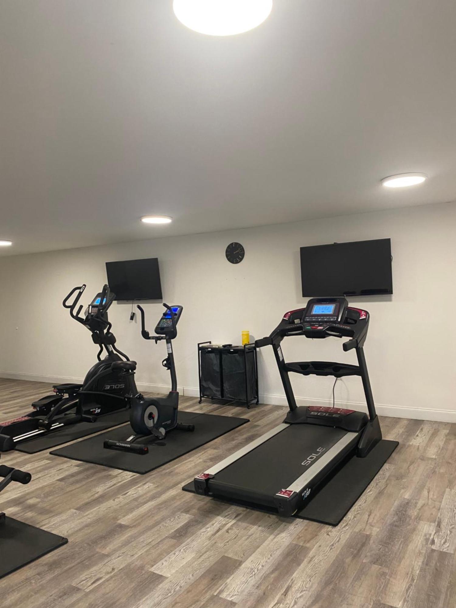 Hotel 10 Extended Stay Ню Орлиънс Екстериор снимка