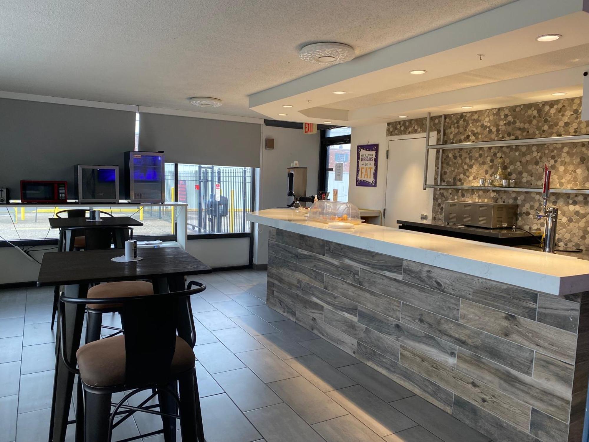 Hotel 10 Extended Stay Ню Орлиънс Екстериор снимка